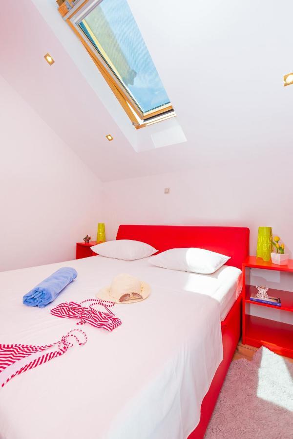 Holiday Home Ana's Paradise Mlini Exterior foto