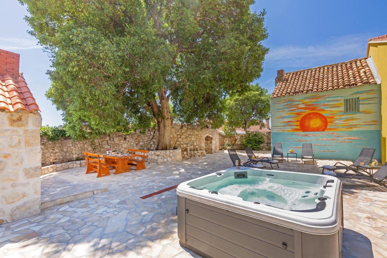 Holiday Home Ana's Paradise Mlini Exterior foto