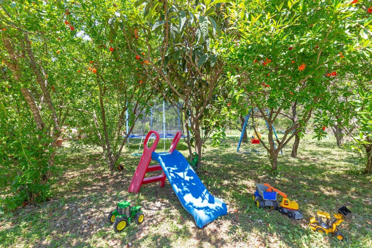 Holiday Home Ana's Paradise Mlini Exterior foto
